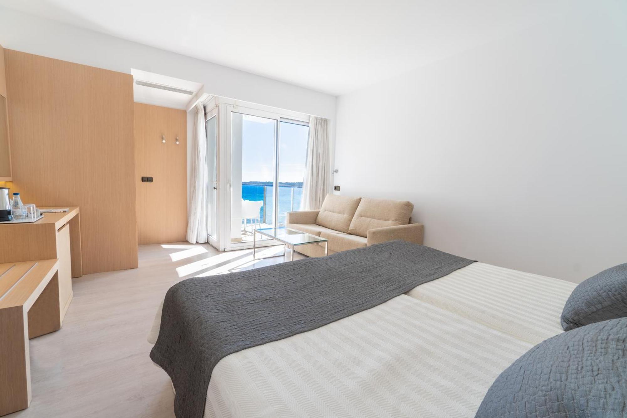 Junior Suite Lateral Sea View